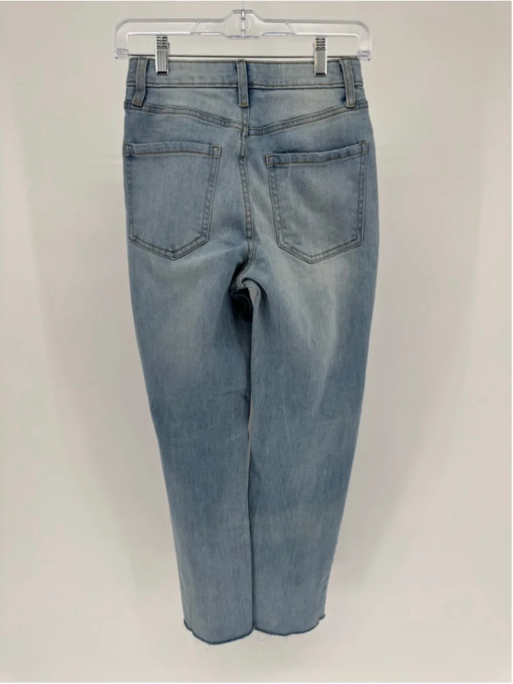 Wild Fable Women's Straight Leg Jeans Blue Size 2